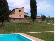 Casa con giardino e piscina vicino a Osho Miasto Casa con giardino e piscina vicino a Osho Miasto